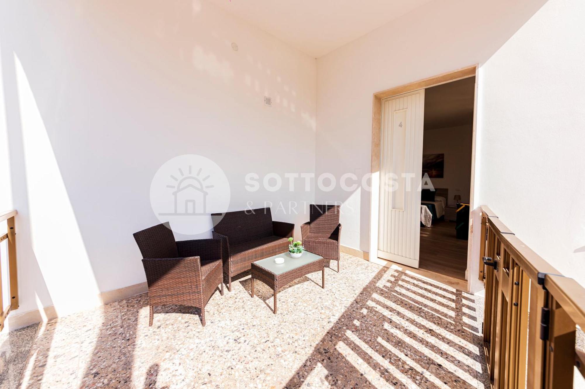 Hotel Lory'S House Porto Cesareo Exterior foto
