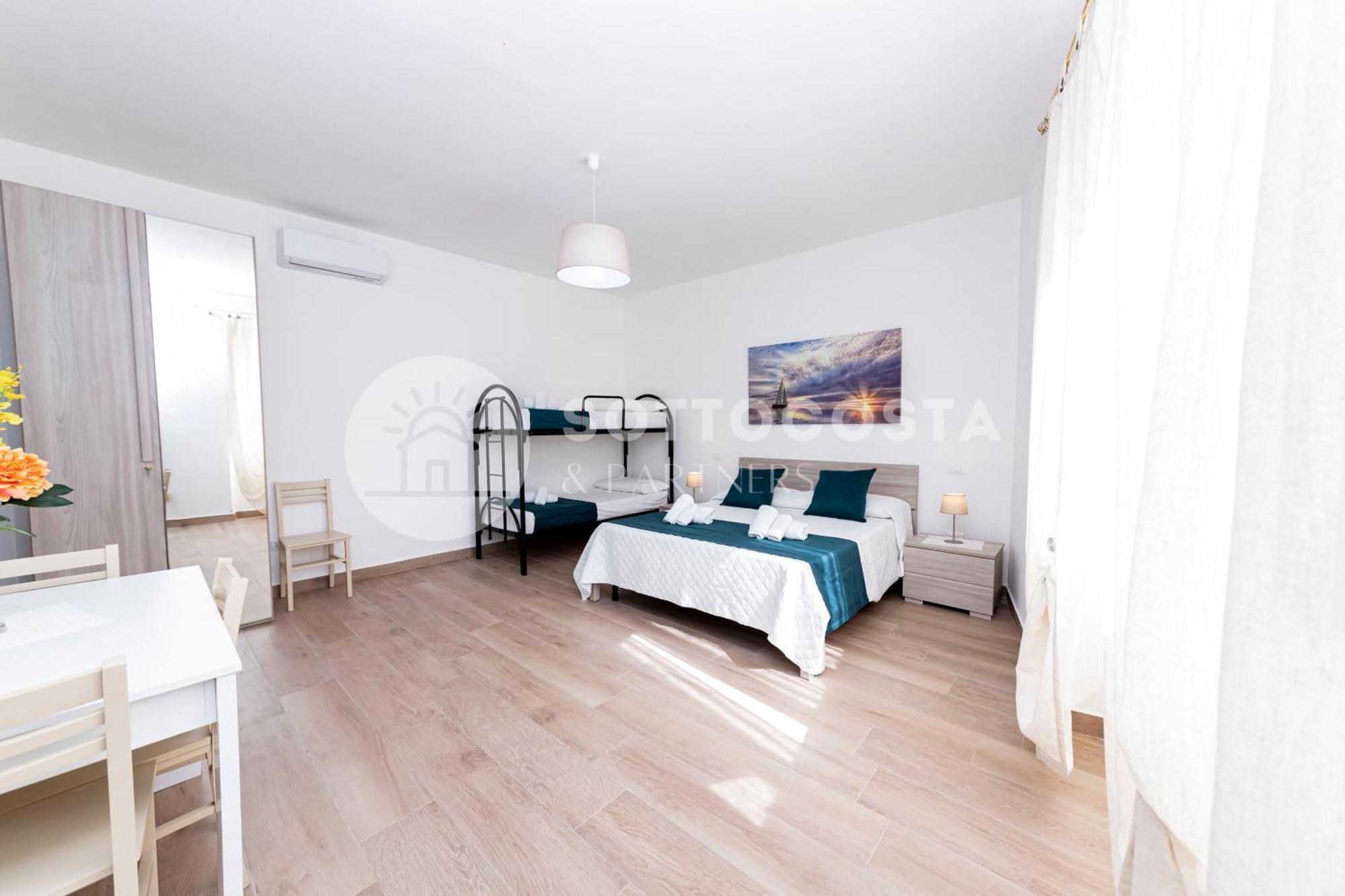 Hotel Lory'S House Porto Cesareo Exterior foto