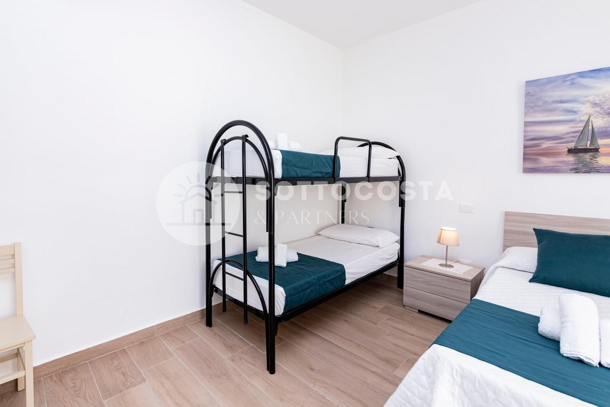 Hotel Lory'S House Porto Cesareo Exterior foto