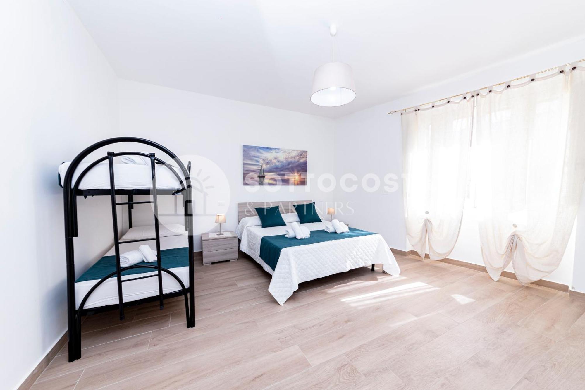 Hotel Lory'S House Porto Cesareo Exterior foto