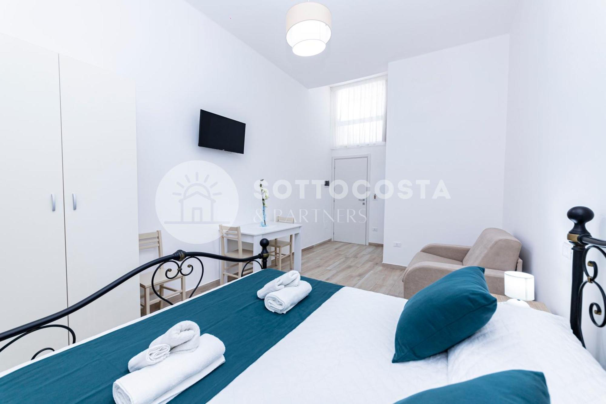 Hotel Lory'S House Porto Cesareo Exterior foto