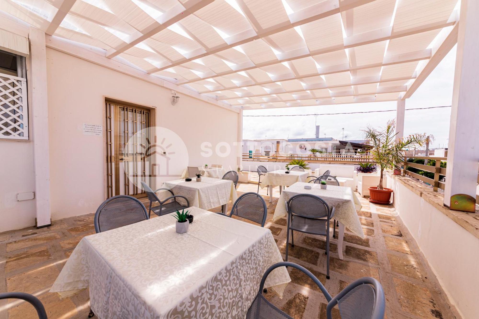 Hotel Lory'S House Porto Cesareo Exterior foto